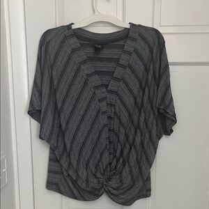 Striped navy and white blouse. Daytrip.